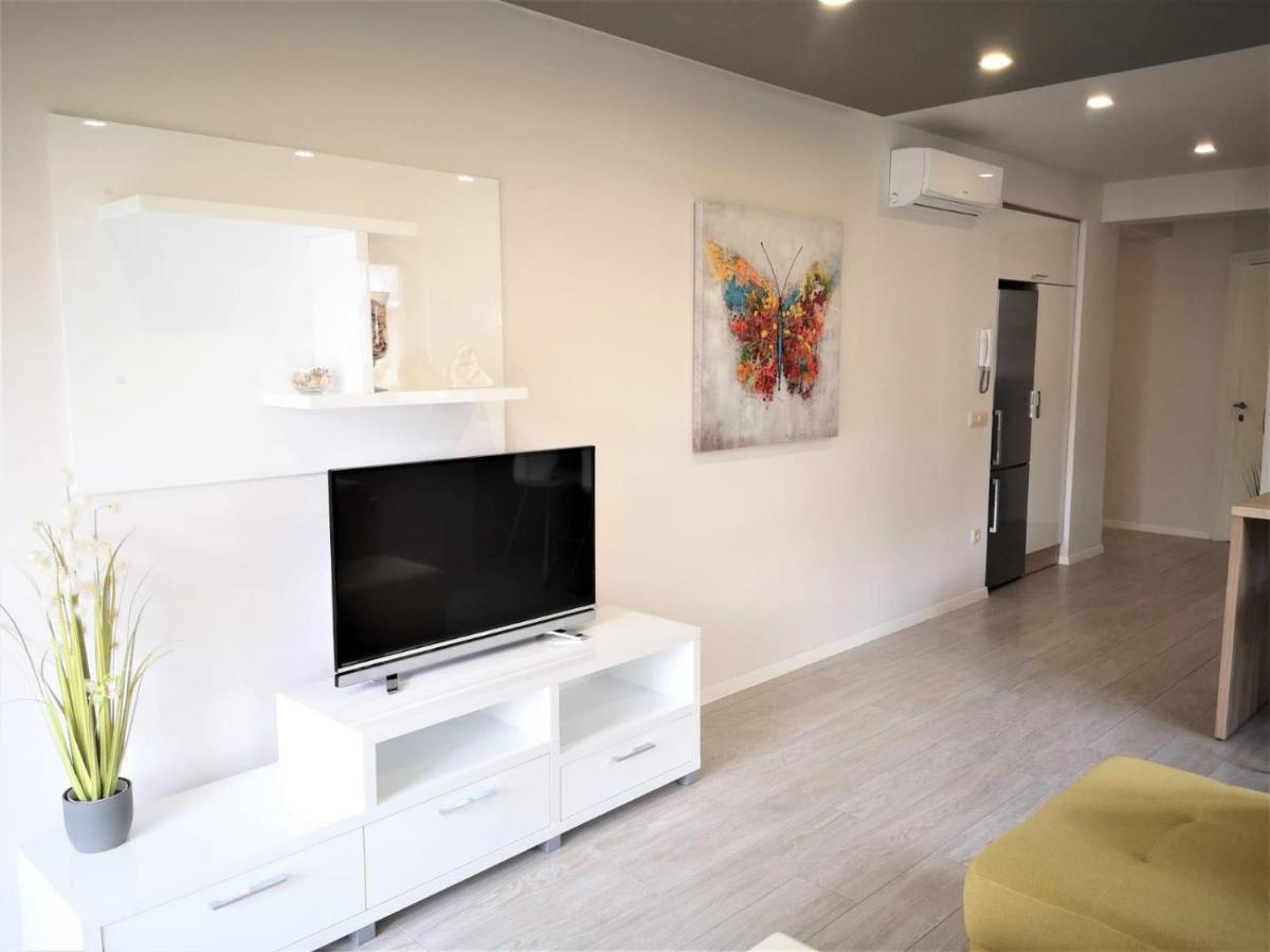 Apartments Villa Vujcic Макарска Екстериор снимка